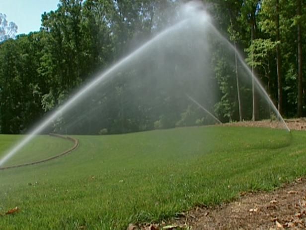 Tipps zum Installieren eines Sprinklersystems / Draußen