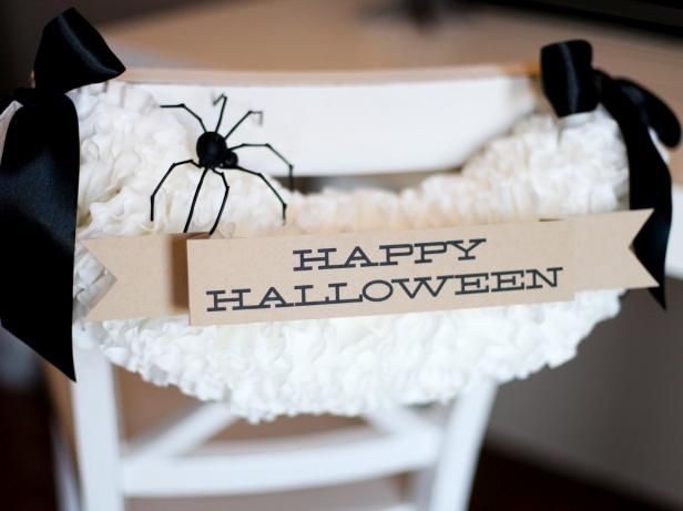 Halloween stoel decoratie / Maken en versieren