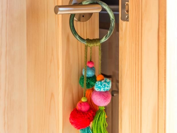 Hur man gör en Filted-Wool Bead Door Hanger