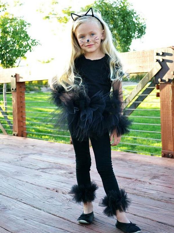 Hoe maak je een Easy Black Cat Halloween-kostuum / Maken en versieren