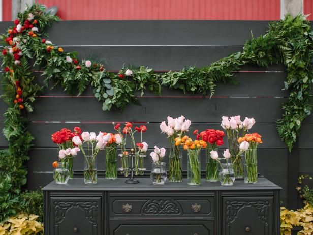 Wie man Hochzeit Girlande mit Blumen macht / Machen und dekorieren