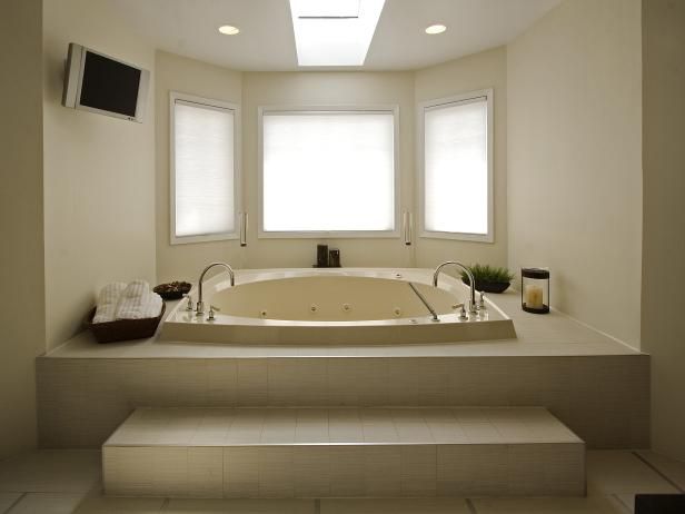 Cosas a considerar antes de instalar una bañera de hidromasaje / Habitaciones y espacios