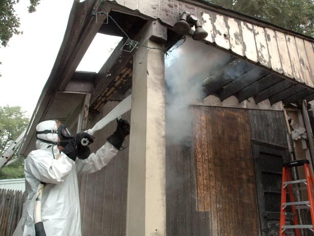 Chorro de hielo seco para restaurar el daño de fuego / Mantenimiento y reparación