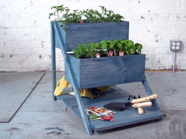 Hvordan lage en Tiered Planter Box / Ferdigheter og kunnskap