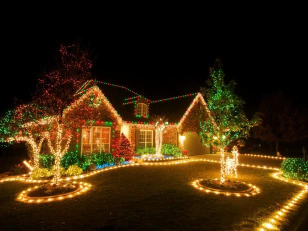 Consejos de iluminación de Navidad al aire libre / Habilidades y saber hacer