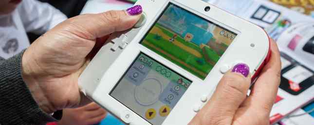 Come regolare la retroilluminazione per giochi DS su 3DS / Gaming