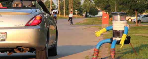 HitchBOT spurte mennesker for hjelp, så de dro henne over Canada / Fremtidig Tech