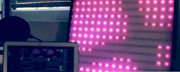 Proiectul Weekend construiește un afișaj cu pixeli cu LED uriști